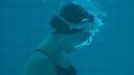Amaia, under the influence of the drugs, faints and drowns at the end of her performance in Olympo Season 1 finale (Image Via YouTube/@Netflix)
